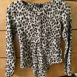 Brand new. Never worn but took the tag off.